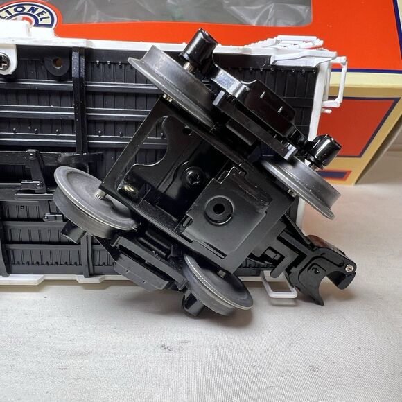 Lionel 6-27242 Lehigh Valley PS-1 Boxcar #62080 O Gauge White Mint In Box - Picture 11 of 13